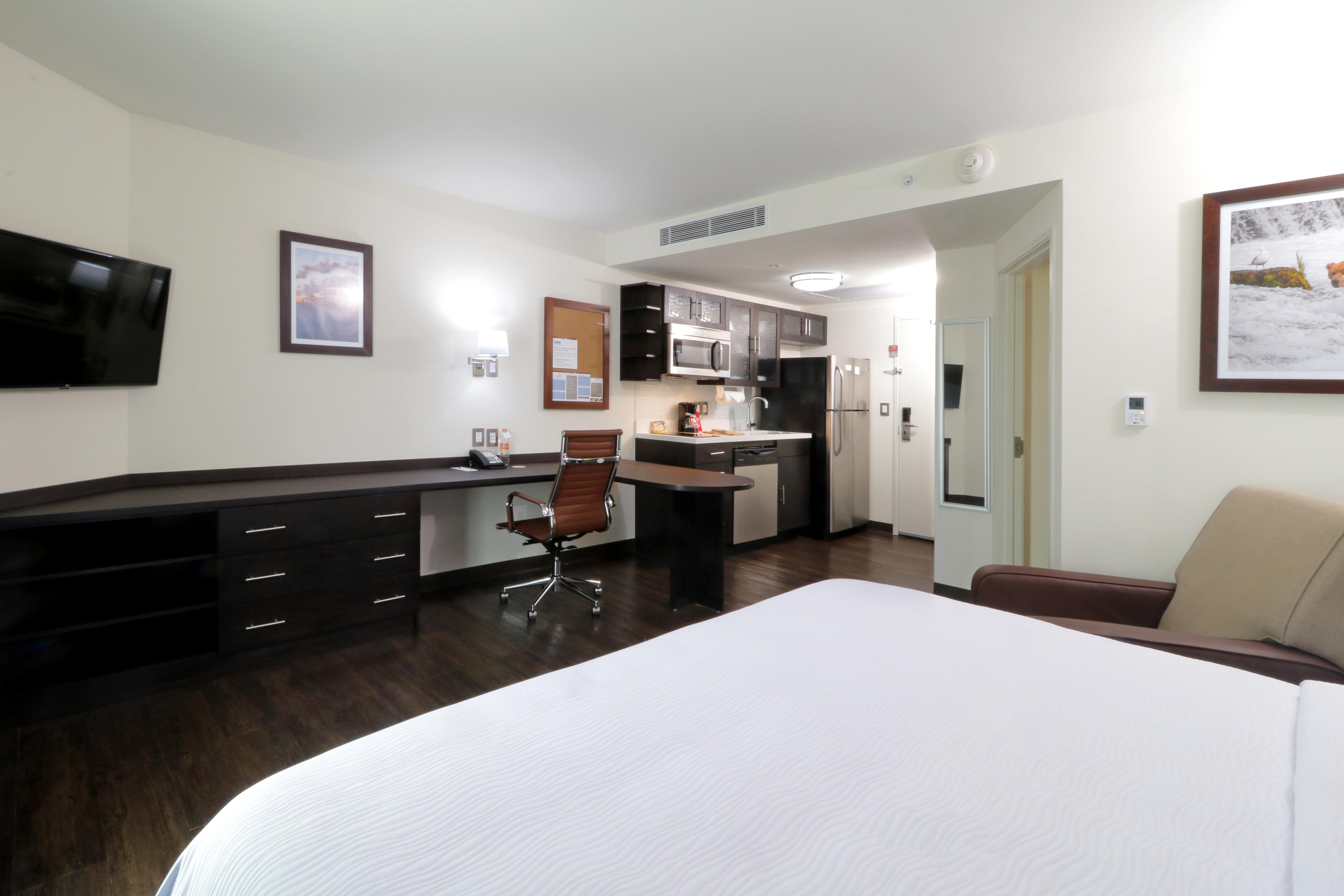 Candlewood Suites Celaya Селая Екстериор снимка
