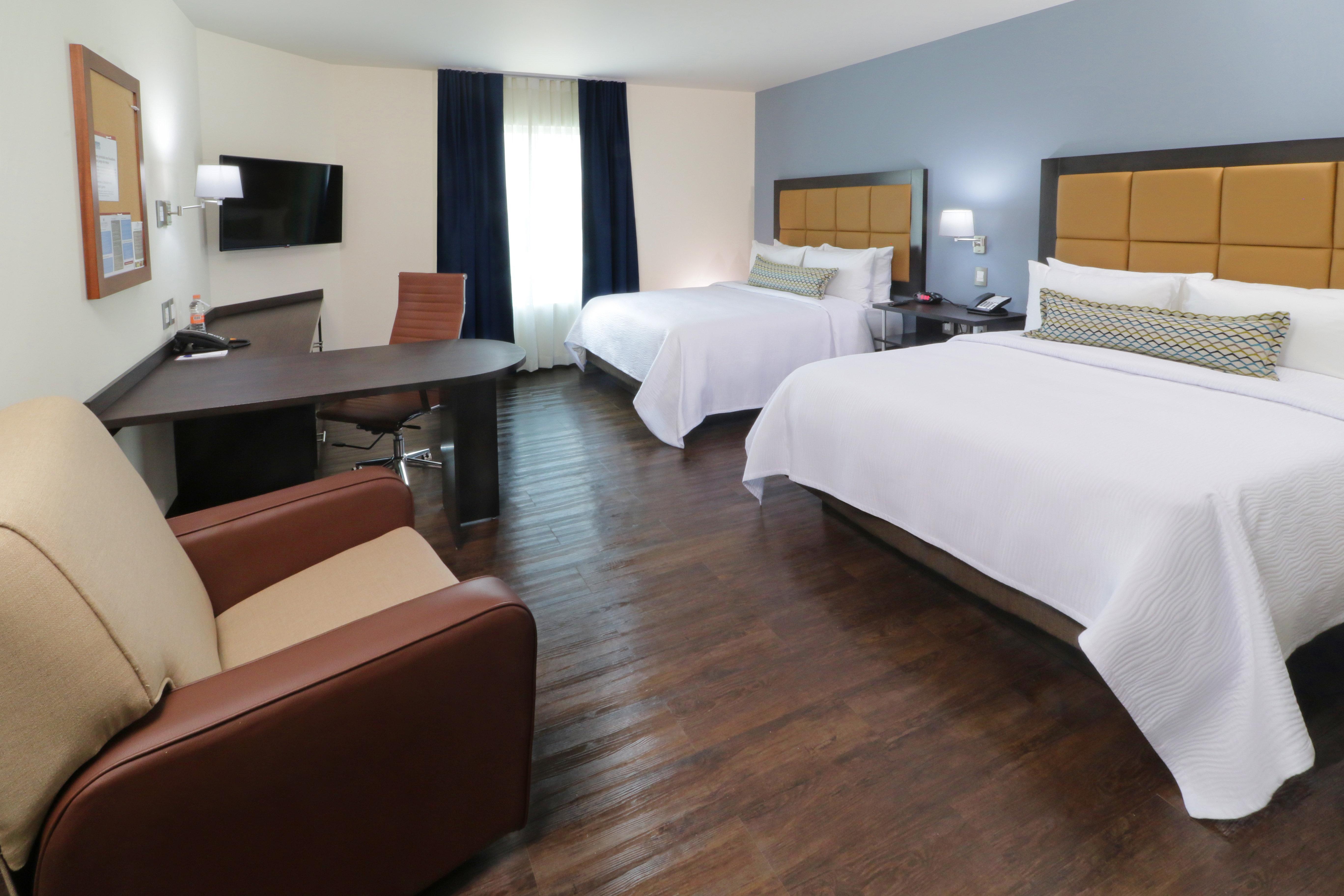 Candlewood Suites Celaya Селая Екстериор снимка