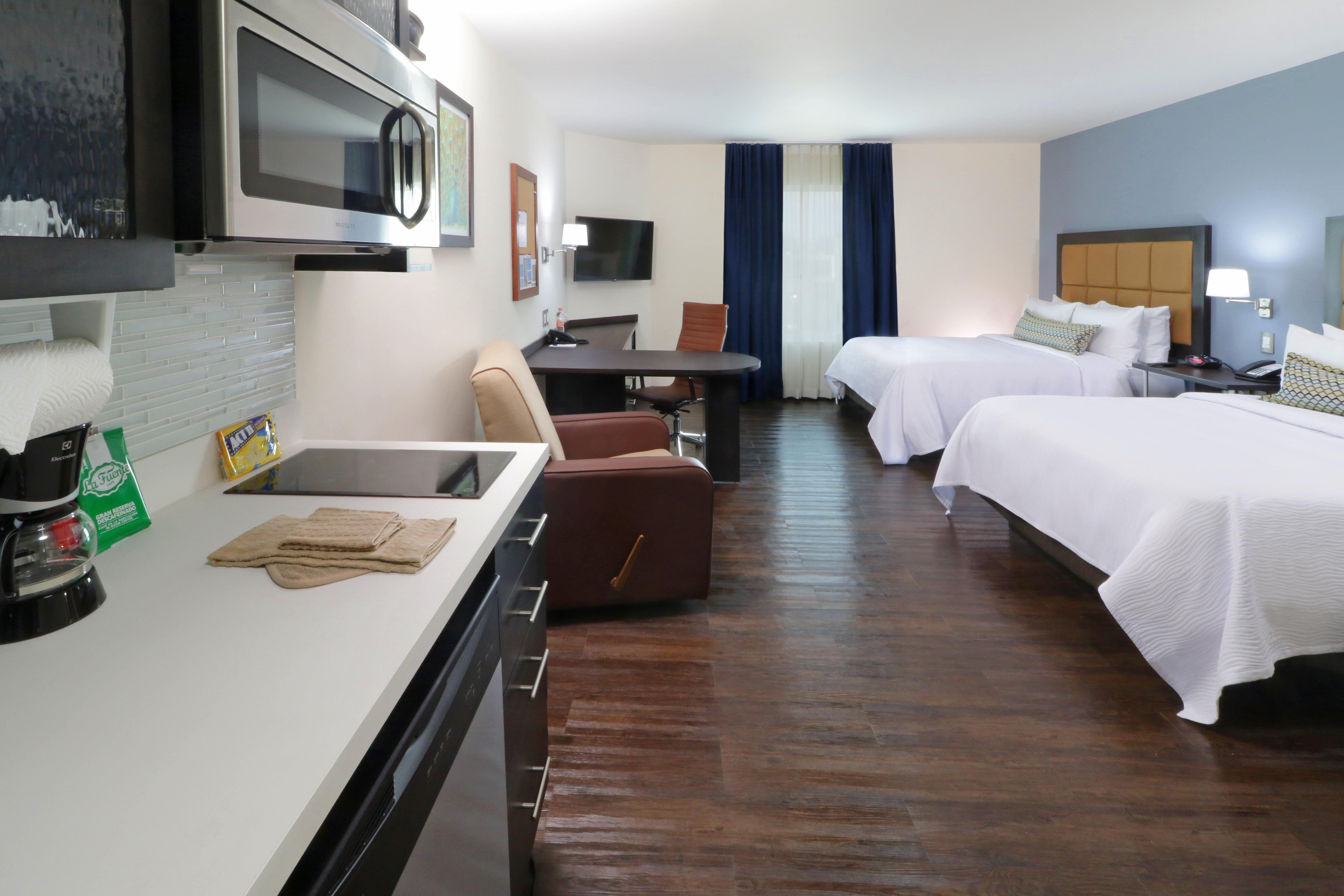 Candlewood Suites Celaya Селая Екстериор снимка